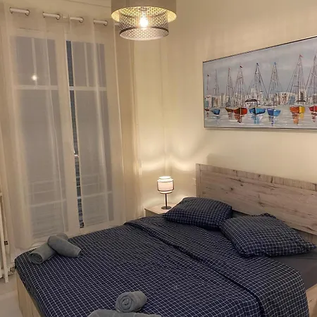 Quiet And Bright In The Heart Of Apartman *