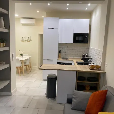 Apartman Quiet And Bright In The Heart Of Nizza
